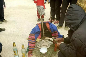 云南文山苗族丧葬习俗